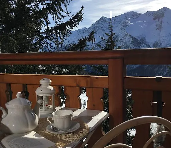 Monchaletsestriere Dağ evi *