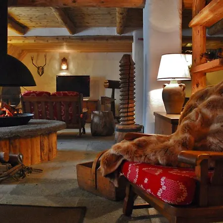 Monchaletsestriere Σαλέ *