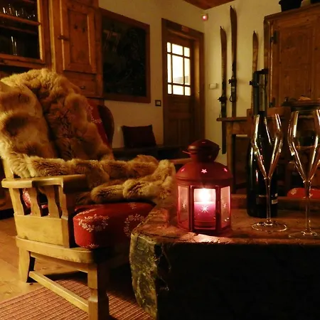 Monchaletsestriere Chalet *
